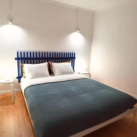 Mouraria Soul T2 - 5pax * Lisbon